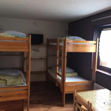 Chamoisiere - Pour 2 Personnes - Petit Prix Mae-9194 *